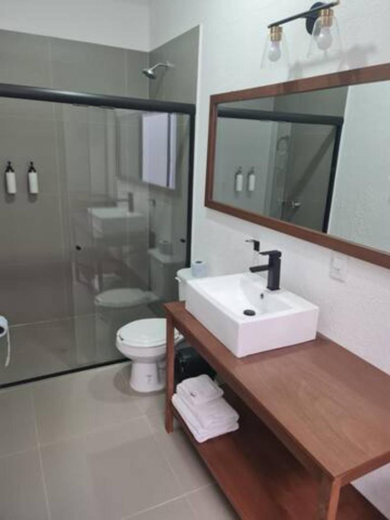 Urban Justo Sierra Aparthotel Гуадалахара Екстериор снимка